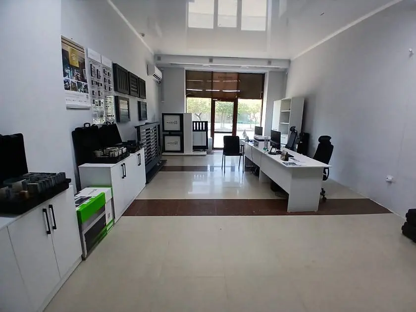 Подарок покупателям в честь открытия шоурума 