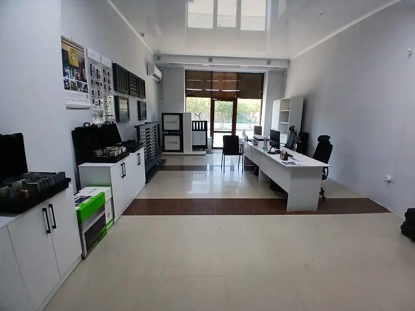 Подарок покупателям в честь открытия шоурума 